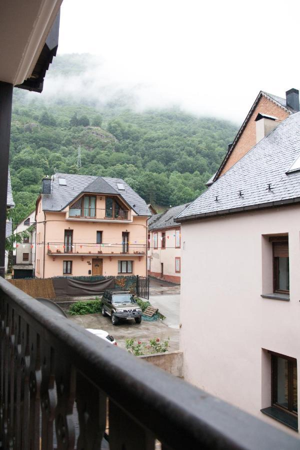 Toran Apartamento